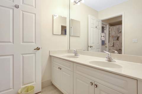 1198 SE Petunia Avenue, Port St. Lucie FL - photo 19 of 35