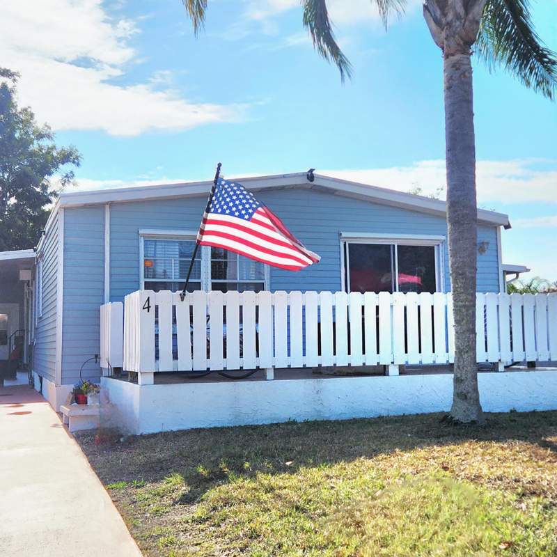 2 bedroom Manufactured Home at 4 Cartagesa, Spanish Lakes Golf Village, Port St. Lucie — photo 2