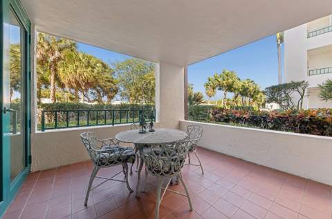 100 SE 5th Avenue #102, Boca Raton FL - photo 17 of 33