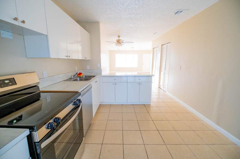 3 bedroom Condominium at 4763 Orleans Court #C, Forest Glen, West Palm Beach — photo 4