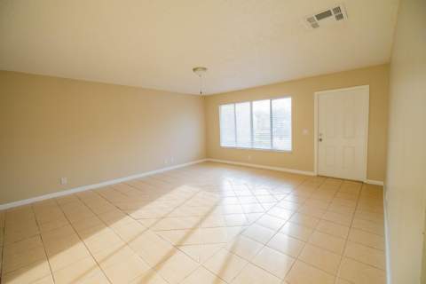 4763 Orleans Court #C, West Palm Beach FL - photo 12 of 31