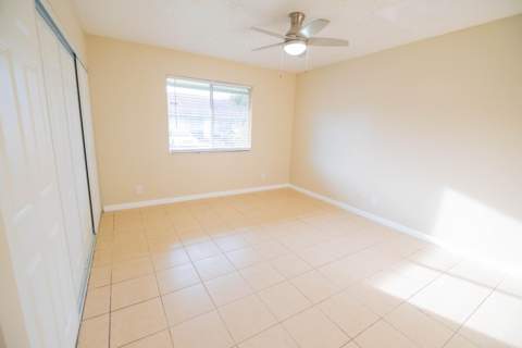 4763 Orleans Court #C, West Palm Beach FL - photo 15 of 31