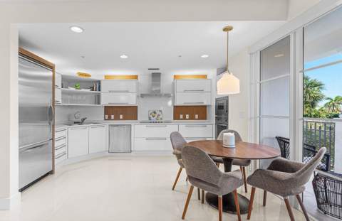 155 S Ocean Avenue #303, Palm Beach Shores FL - photo 18 of 57