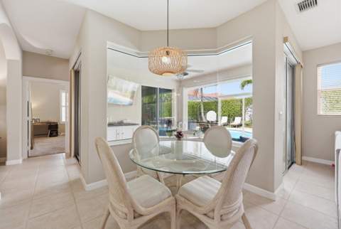 3710 Victoria Road, West Palm Beach FL - photo 16 of 37