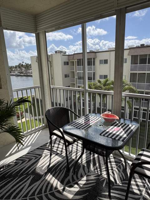 650 Snug Harbor Drive #G407, Boynton Beach FL - photo 22 of 49