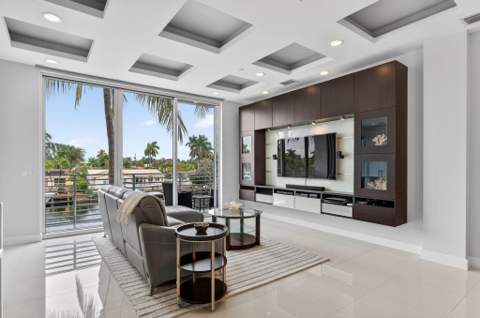2743 NE 1st Street, Pompano Beach FL - photo 13 of 32