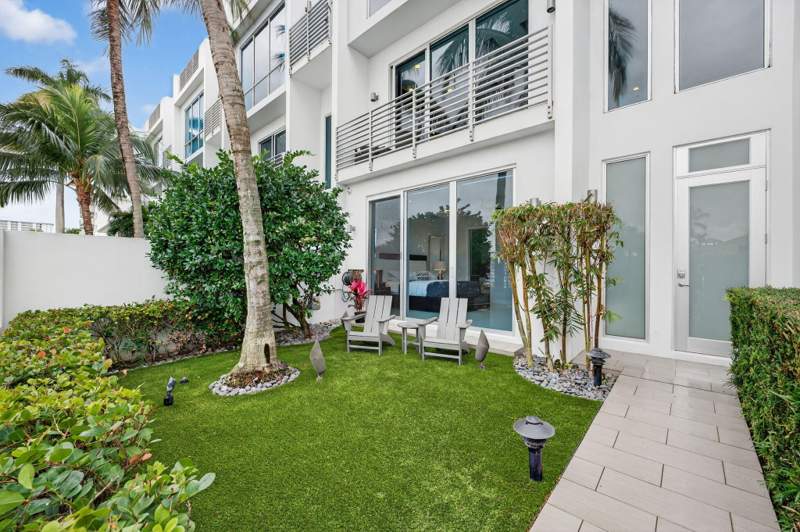 3 bedroom Townhouse at 2743 NE 1st Street, Harbor Village Sec, Pompano Beach — photo 5