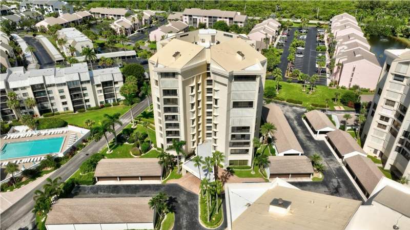 3 bedroom Condominium at 2400 S Ocean Drive #4242, Ocean Village, Fort Pierce — photo 4