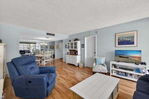 336 Golfview Road #207, North Palm Beach FL - photo 18 of 52