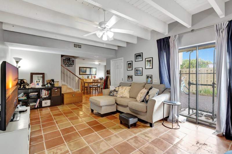 3 bedroom Townhouse at 1586 Shaker Circle, French Quarter 3, Wellington — photo 5