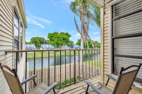 1586 Shaker Circle, Wellington FL - photo 18 of 38