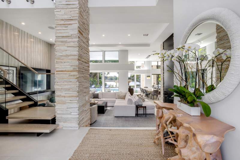 5 bedroom Single Family Residence at 1080 Lake Drive, Colnon Sub, Delray Beach — photo 5