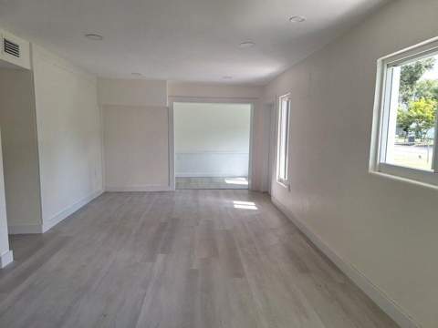 360 Barraclough Street, Fort Pierce FL - photo 12 of 43
