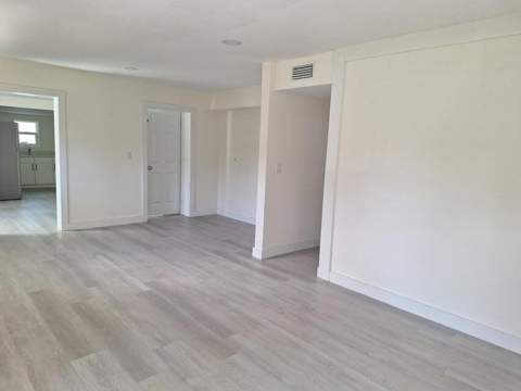360 Barraclough Street, Fort Pierce FL - photo 13 of 43