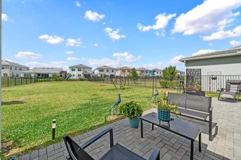 5449 Empire Drive, Westlake FL - photo 17 of 57