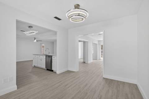 129 Bilbao Street, Royal Palm Beach FL - photo 13 of 30