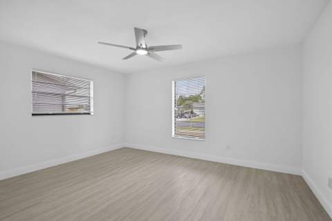 129 Bilbao Street, Royal Palm Beach FL - photo 18 of 30