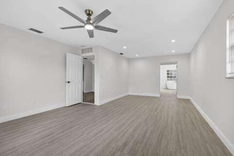129 Bilbao Street, Royal Palm Beach FL - photo 19 of 30