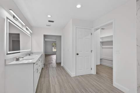 129 Bilbao Street, Royal Palm Beach FL - photo 23 of 30