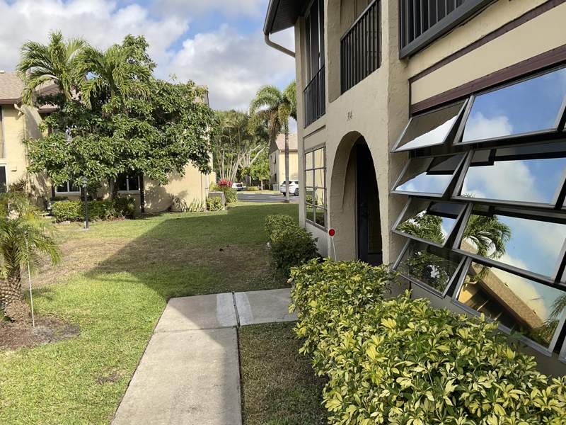 2 bedroom Condominium at 334 Pine Ridge Circle #C-1, PINE RIDGE III CONDO, Greenacres — photo 3
