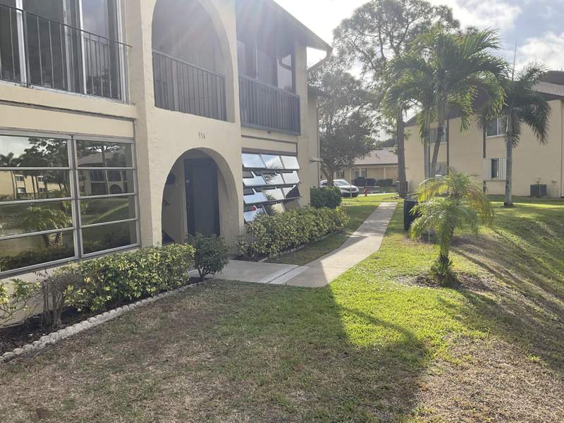 2 bedroom Condominium at 334 Pine Ridge Circle #C-1, PINE RIDGE III CONDO, Greenacres — photo 4