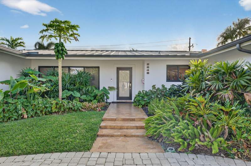 4 bedroom Single Family Residence at 2648 NE 37th Drive, Coral Ridge Country Club, Fort Lauderdale — photo 3