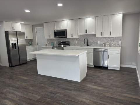 5010 NW 2nd Avenue, Deerfield Beach FL - photo 13 of 40
