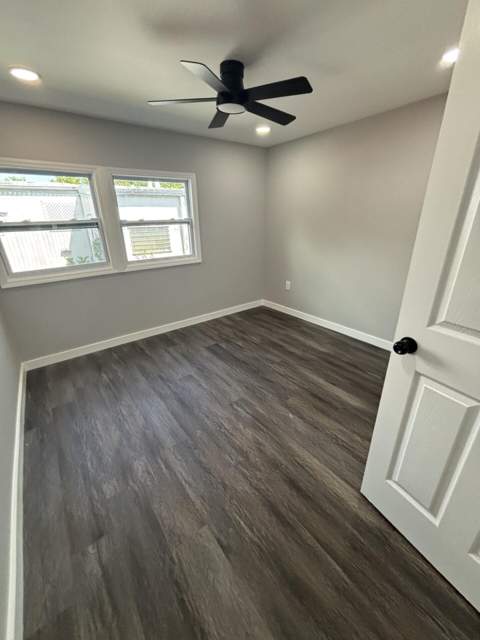 5010 NW 2nd Avenue, Deerfield Beach FL - photo 19 of 40