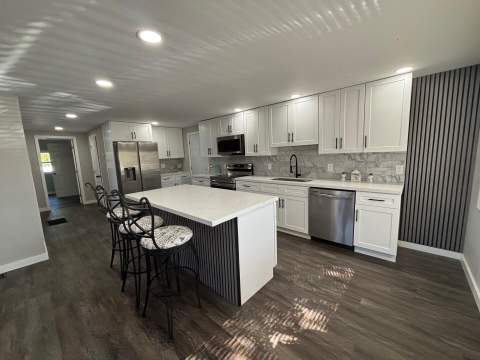 5010 NW 2nd Avenue, Deerfield Beach FL - photo 7 of 40