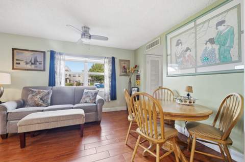 888 Flanders, Delray Beach FL - photo 10 of 59