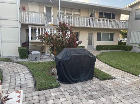 183 Dorchester #H, West Palm Beach FL - photo 8 of 27