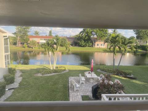 183 Dorchester #H, West Palm Beach FL - photo 12 of 27