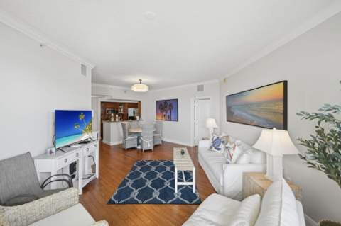 975 NW Flagler Avenue #302, Stuart FL - photo 14 of 50
