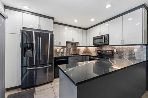 3852 SE Jefferson Street, Stuart FL - photo 9 of 42