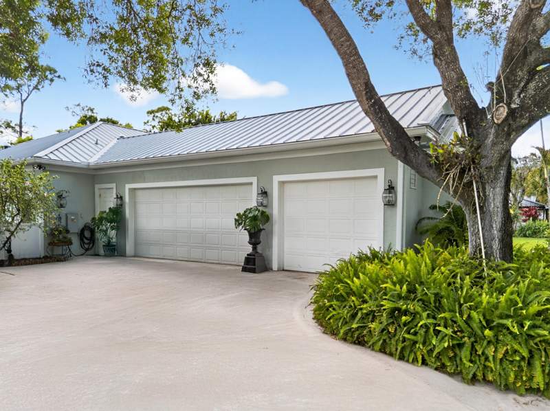 4 bedroom Single Family Residence at 14921 Horseshoe Trace, Paddock Park 1 Of Wellington, Wellington — photo 5