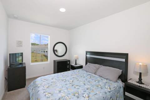 656 NE Waters Edge Lane, Port St. Lucie FL - photo 14 of 32