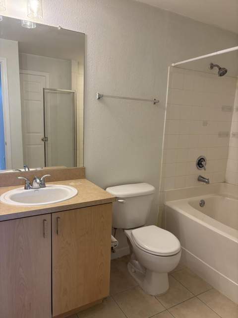 533 NE 3rd Avenue #204, Fort Lauderdale FL - photo 18 of 23