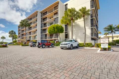 225 Beach Road #503, Tequesta FL - photo 10 of 43