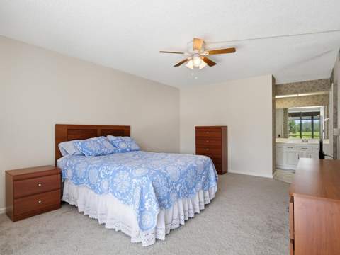 5390 Woodland Lakes Drive #104, Palm Beach Gardens FL - photo 7 of 29