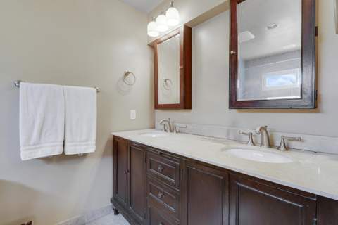 856 Country Club Drive, North Palm Beach FL - photo 11 of 36