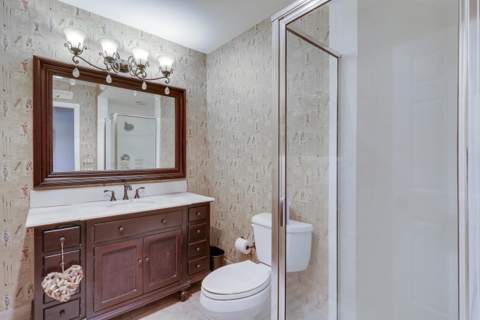 856 Country Club Drive, North Palm Beach FL - photo 15 of 36