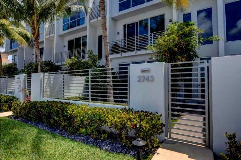 3 bedroom Townhouse at 2743 NE 1st Street, Harbor Village Sec, Pompano Beach — photo 4