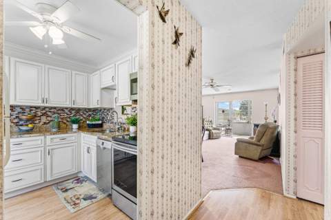 2191 NE 1st Court #202, Boynton Beach FL - photo 11 of 44