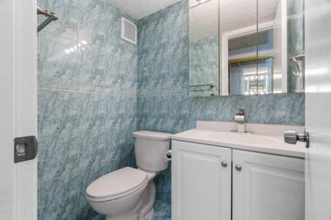 346 Windsor O, West Palm Beach FL - photo 21 of 39