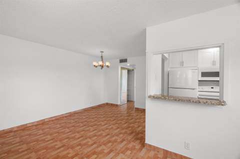 346 Windsor O, West Palm Beach FL - photo 17 of 39
