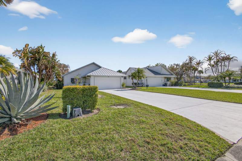 3 bedroom Single Family Residence at 7198 SE Quincy Terrace, Brandywine III A Plat Of At Heritage Ridge, Hobe Sound — photo 3