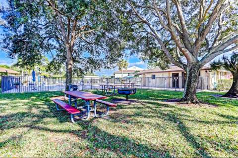6258 Chasewood Drive #C, Jupiter FL - photo 22 of 29