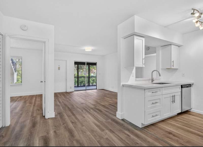 2 bedroom Condominium at 6258 Chasewood Drive #C, Chasewood of Jupiter, Jupiter — photo 3