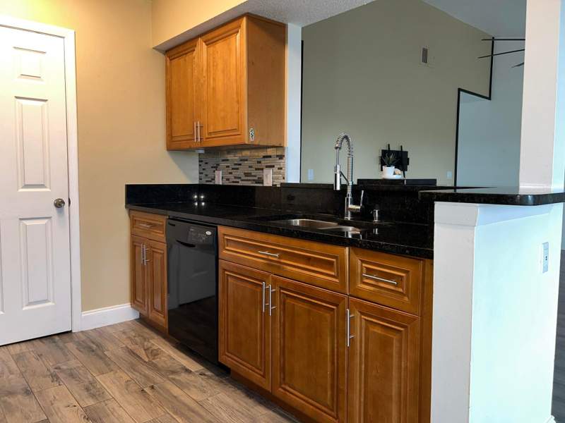 2 bedroom Condominium at 815 W Boynton Beach Boulevard #7-205, Casablanca Isles Condo, Boynton Beach — photo 2
