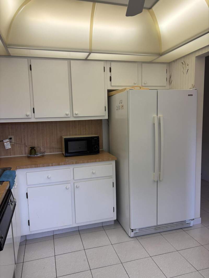 2 bedroom Condominium at 9268 Vista Del Lago #26b, Pines of Boca Lago, Boca Raton — photo 2
